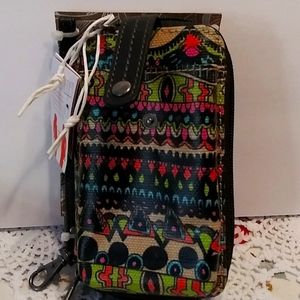 Sakroots smart phone wristlet with zipper